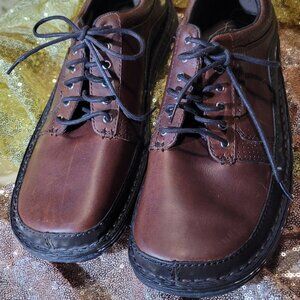 Men's Merrell Air Cushion size 12.